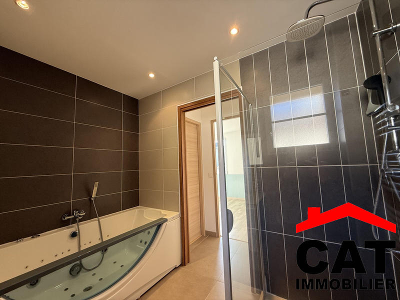 Maison ancienne - 130 m² - 6 pièces