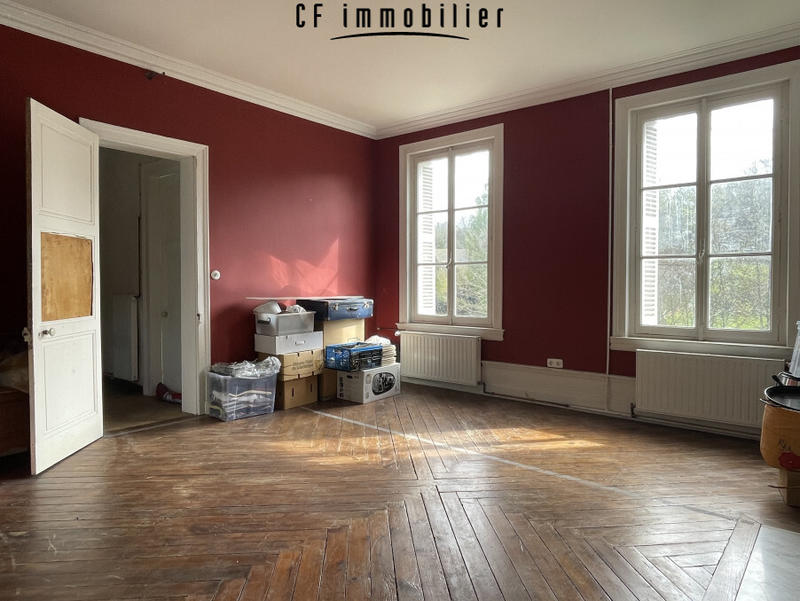 Maison - 220 m² - 7 pièces