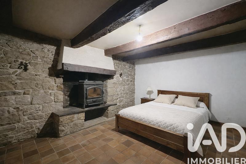 Maison - 143 m² - 5 pièces