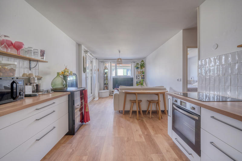 Appartement - 49 m² - 2 pièces