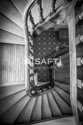 Château - 464 m² - 12 pièces