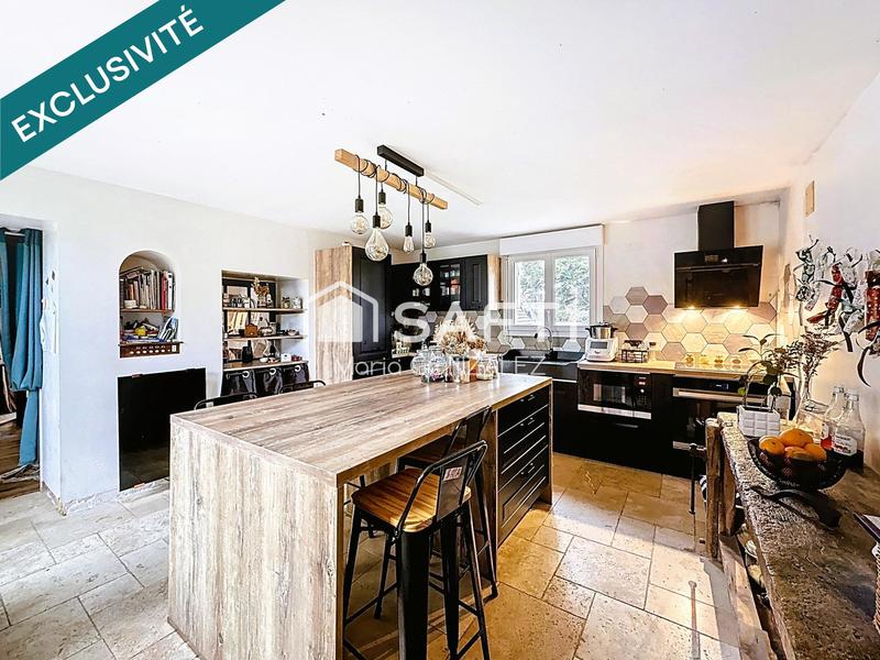 Maison - 130 m² - 7 pièces