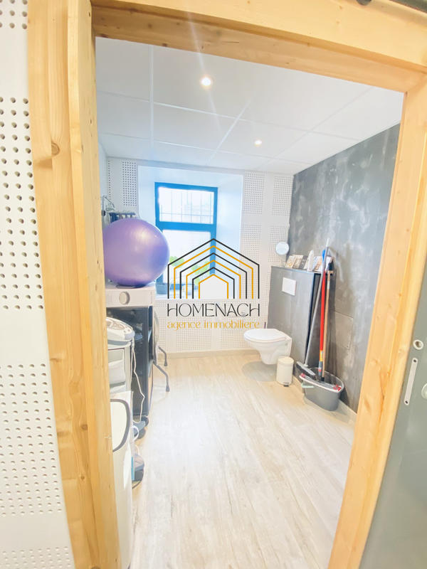 Local d'activités - 60 m² - 3 pièces