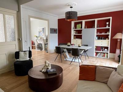 Maison - 155 m² - 7 pièces