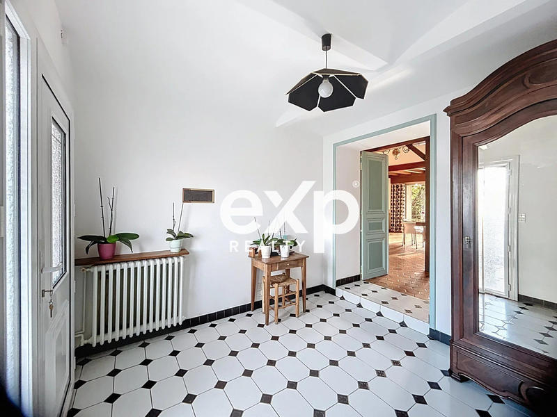 Maison - 158 m² - 6 pièces