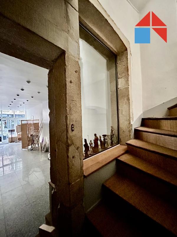 Immeuble - 120 m² - 6 pièces