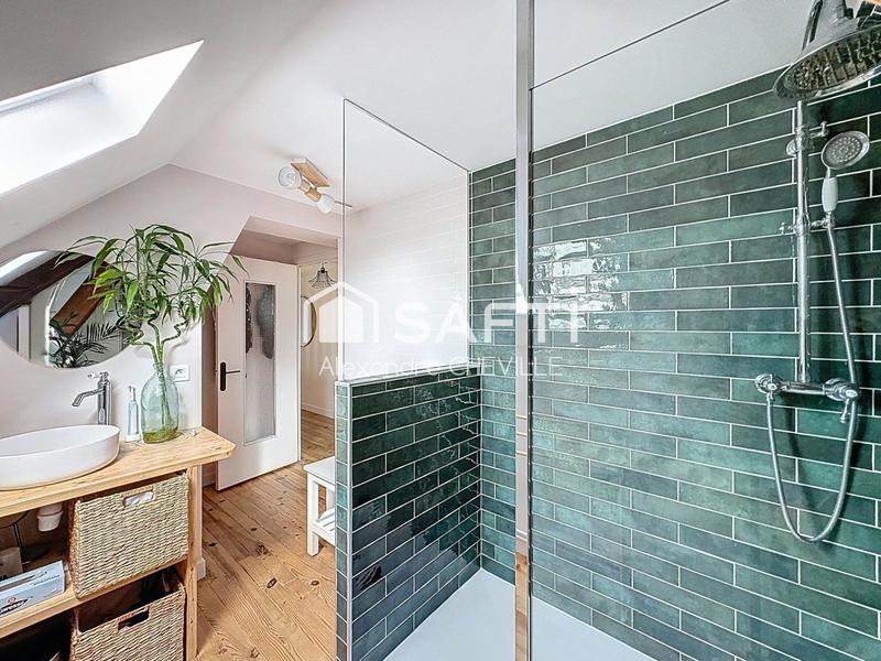 Maison - 189 m² - 6 pièces