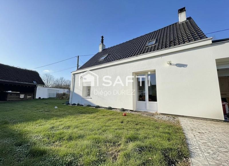 Maison - 95 m² - 5 pièces