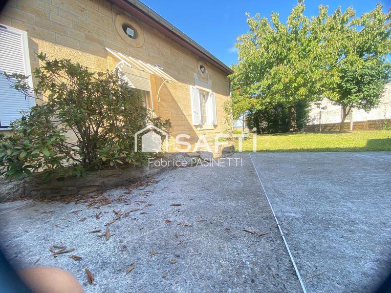 Maison de village - 190 m² - 8 pièces