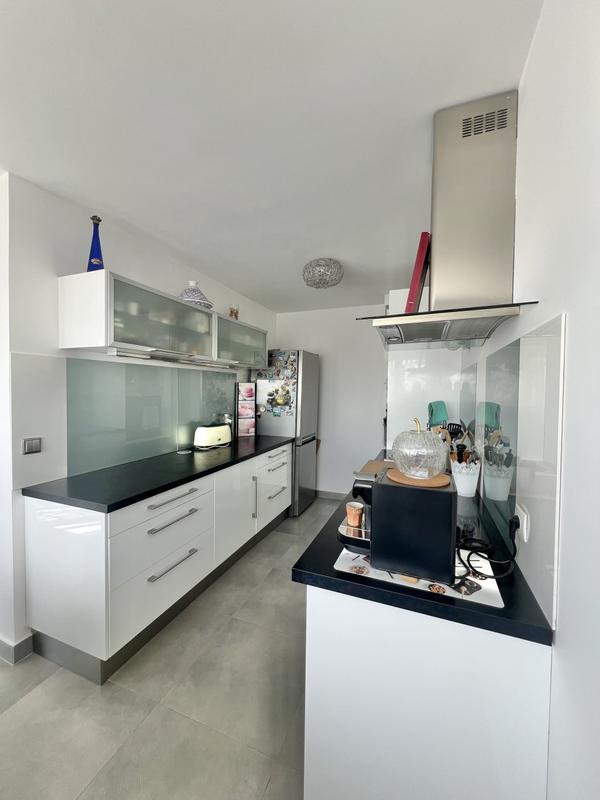 Appartement - 72 m² - 3 pièces