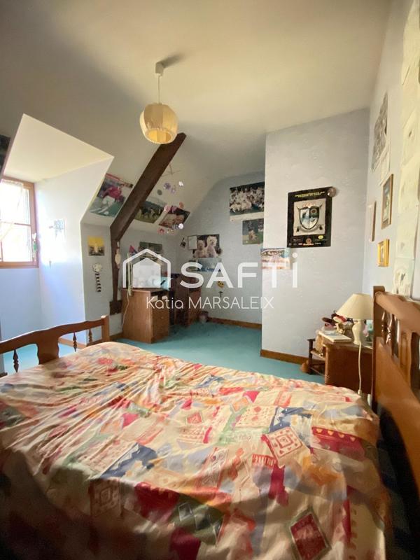 Maison - 166 m² - 6 pièces