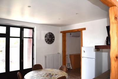 Maison - 80 m² - 7 pièces