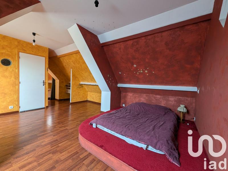 Maison - 183 m² - 6 pièces