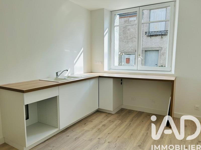 Maison - 102 m² - 4 pièces