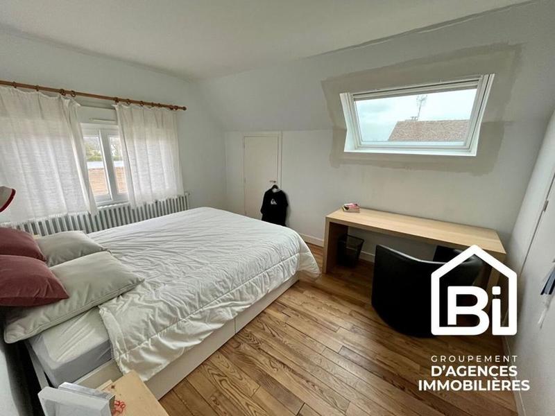 Maison - 104 m² - 6 pièces