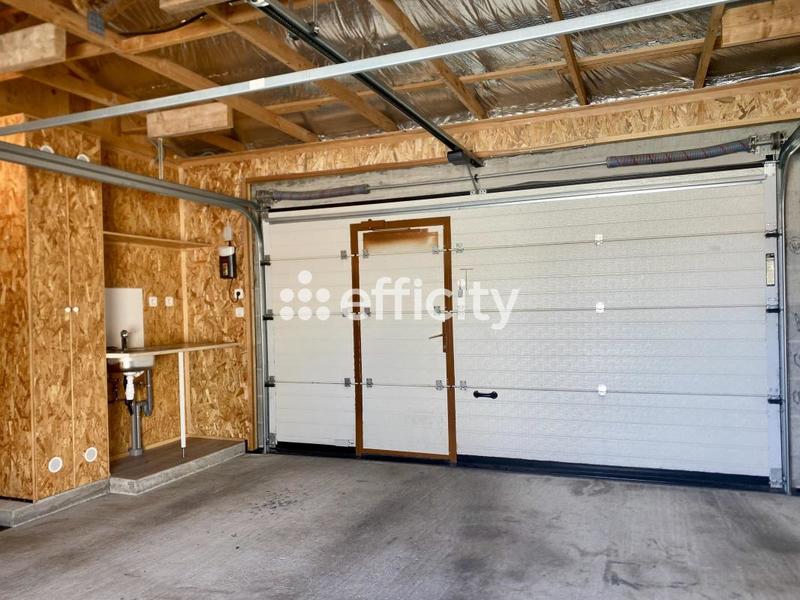 Maison - 111 m² - 5 pièces