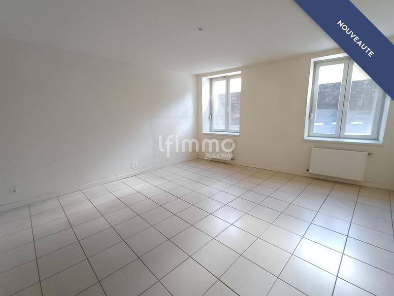 Immeuble - 241 m² - 11 pièces