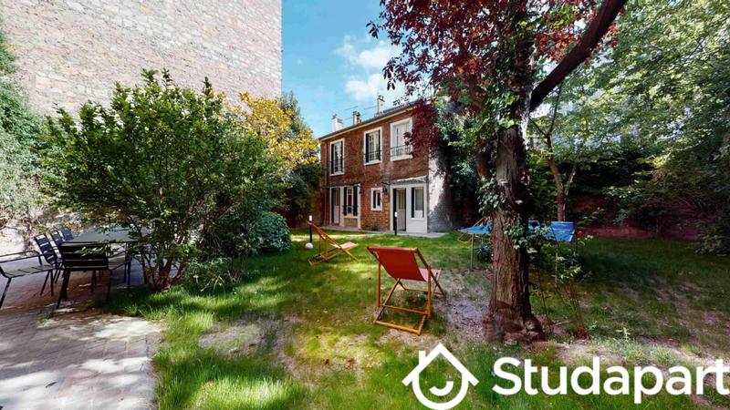 Chambre - 9 m² - 1 pièce