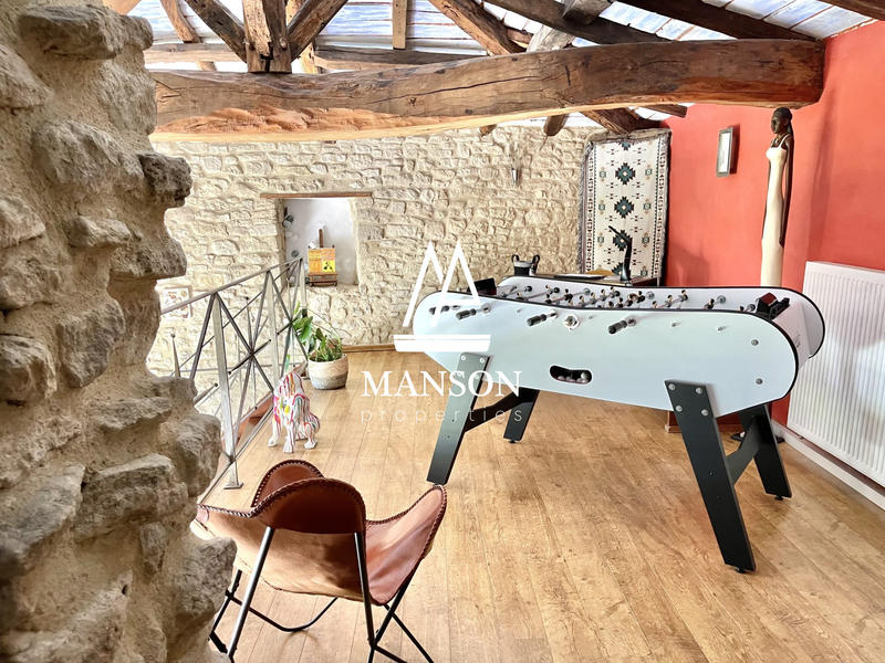 Maison ancienne - 298 m² - 12 pièces