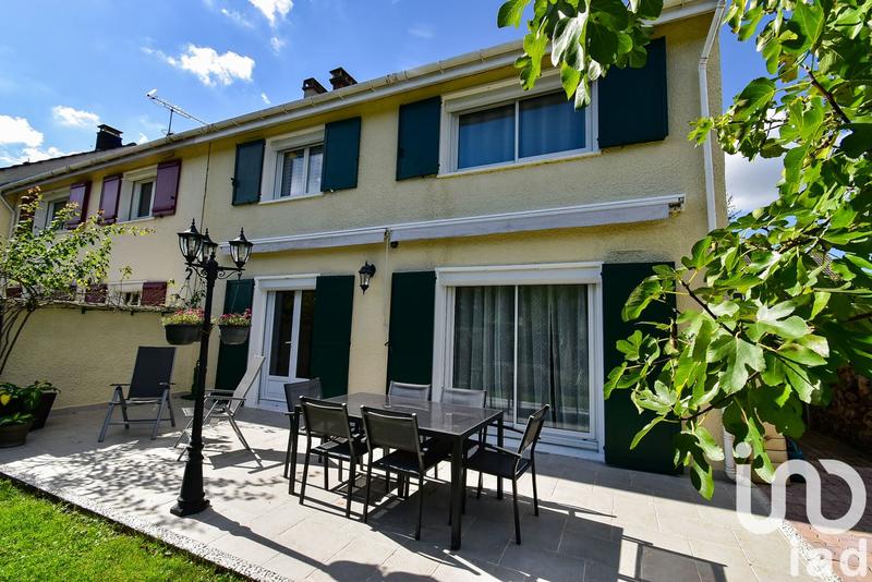 Maison - 97 m² - 5 pièces