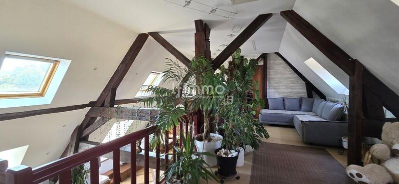 Duplex - 188 m² - 5 pièces