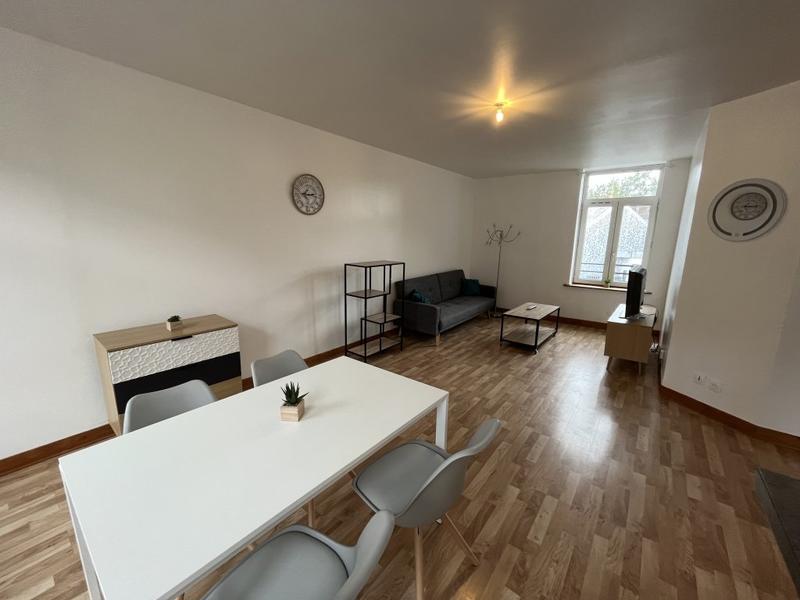 Chambre - 58 m² - 2 pièces