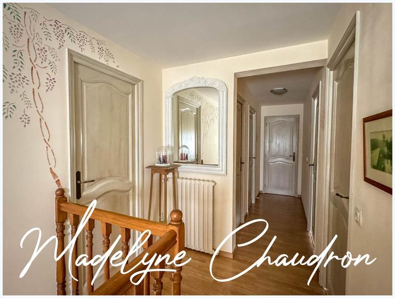 Maison - 170 m² - 7 pièces