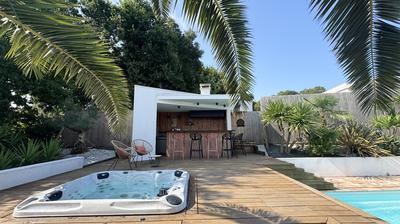 Maison d'architecte - 247 m² - 9 pièces