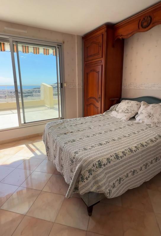 Appartement - 92 m² - 3 pièces