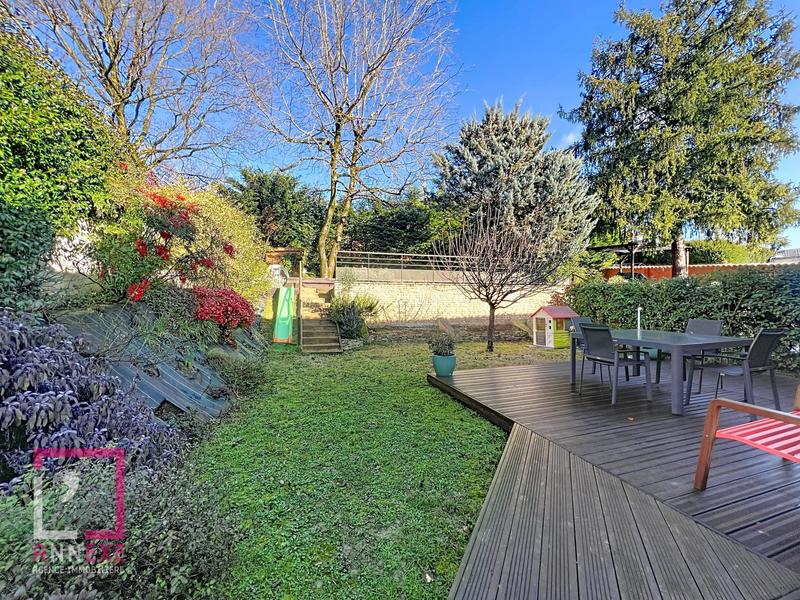 Appartement - 83 m² - 4 pièces