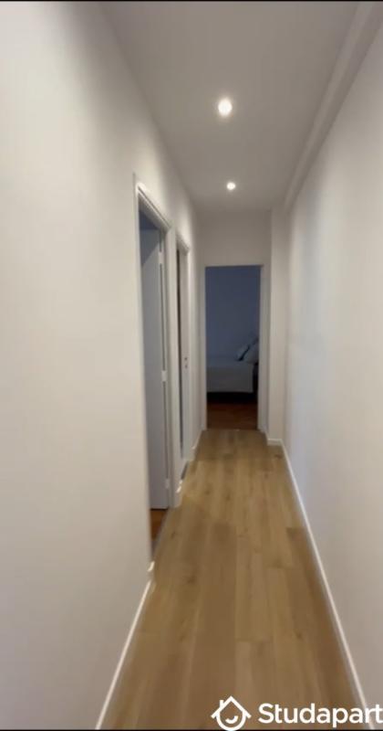 Chambre - 12 m² - 1 pièce