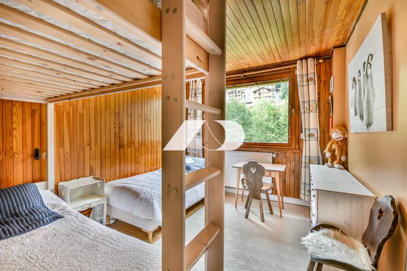 Appartement - 95 m² - 3 pièces