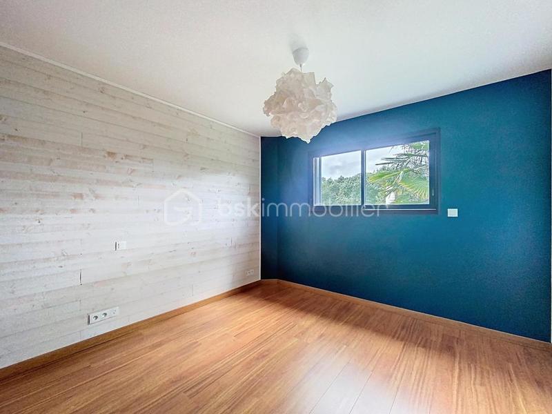 Maison - 136 m² - 6 pièces