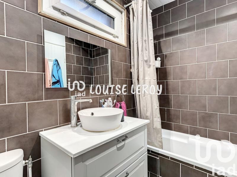 Maison - 144 m² - 7 pièces