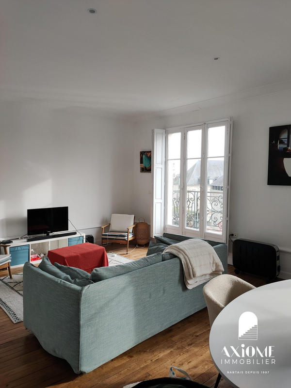 Appartement - 89 m² - 3 pièces