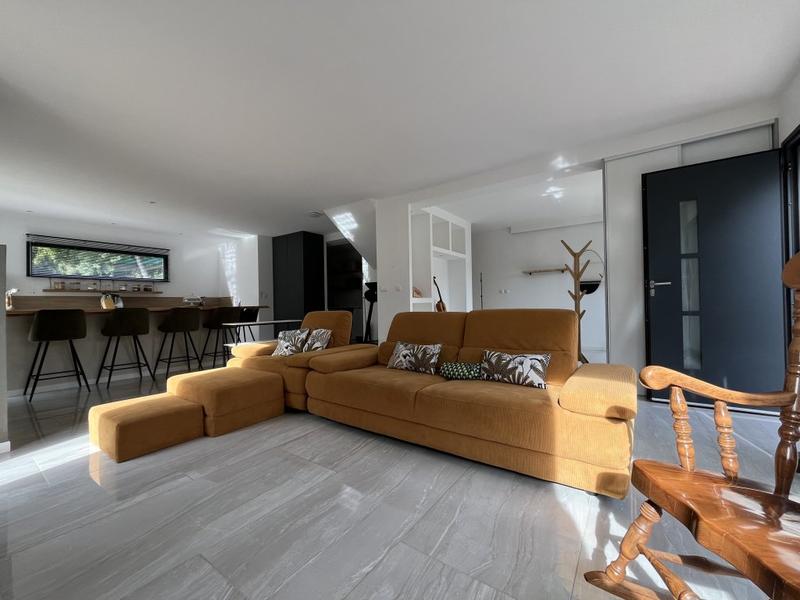 Maison - 148 m² - 5 pièces