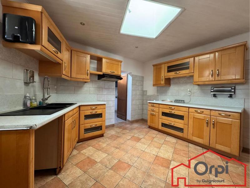 Maison de ville - 251 m² - 6 pièces