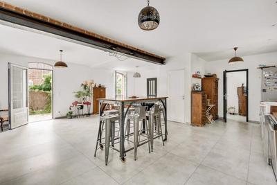 Villa - 131 m² - 6 pièces