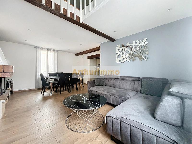 Maison - 104 m² - 6 pièces