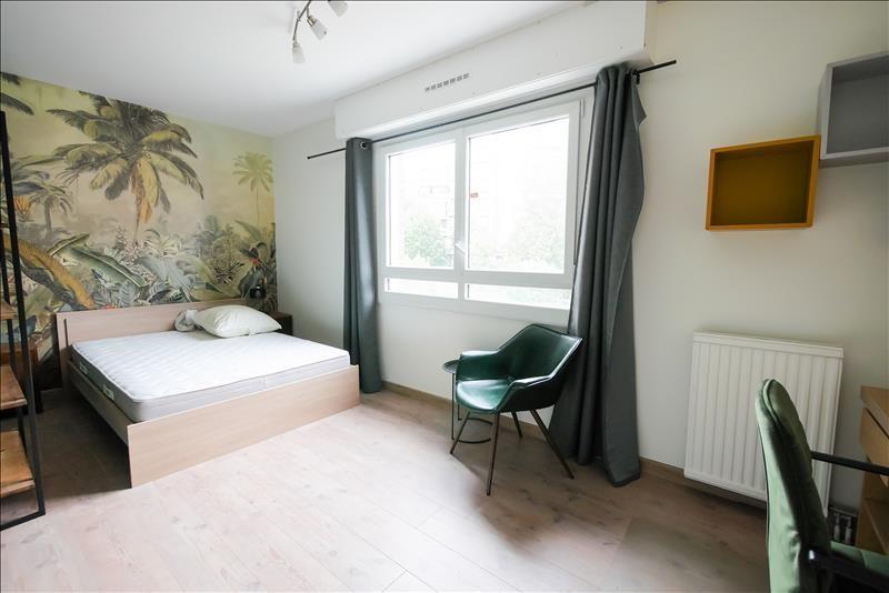 Chambre - 14 m² - 1 pièce