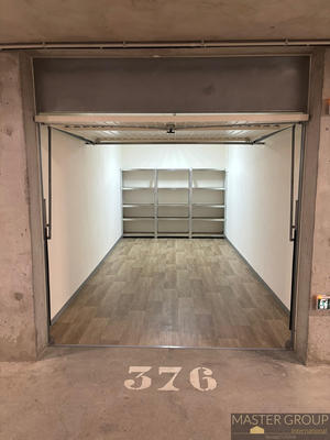 Parking / Garage - 16 m²