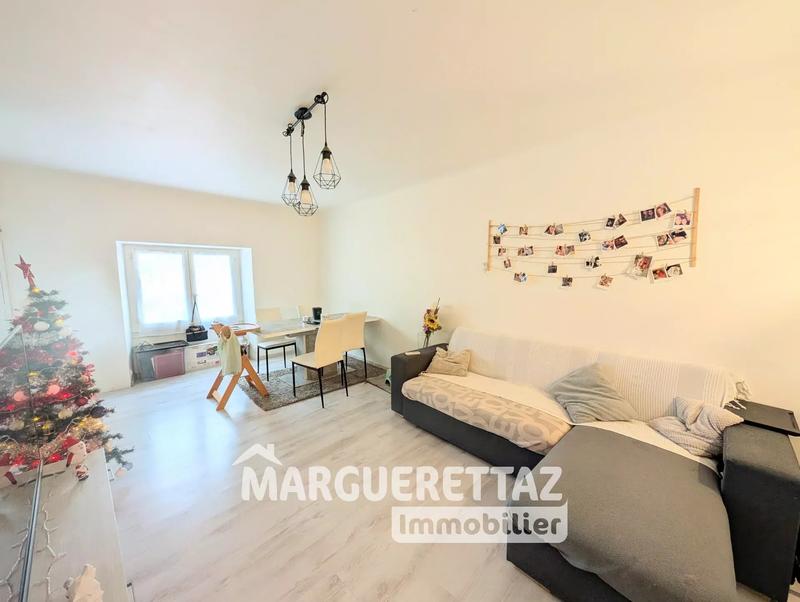 Maison jumelée - 100 m² - 4 pièces