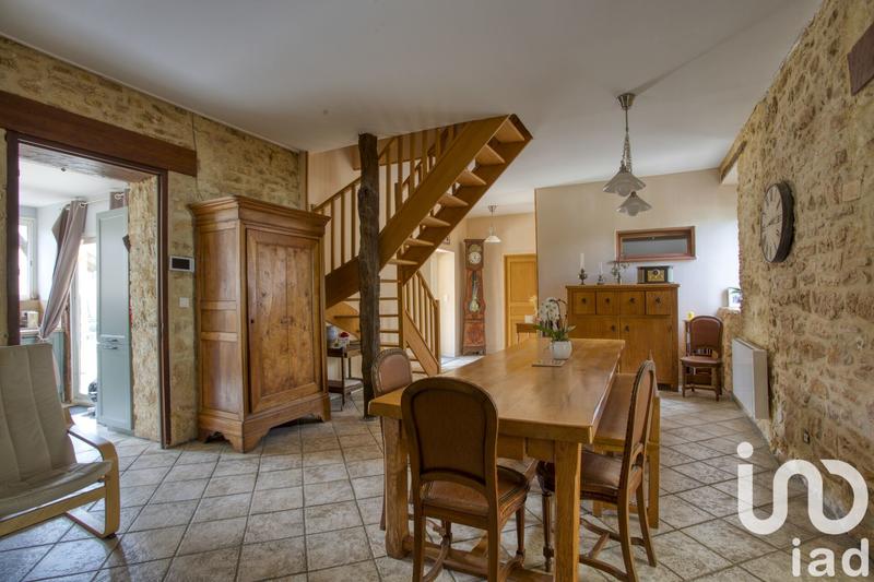 Maison - 550 m² - 20 pièces