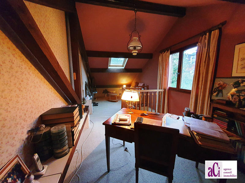 Maison - 122 m² - 5 pièces