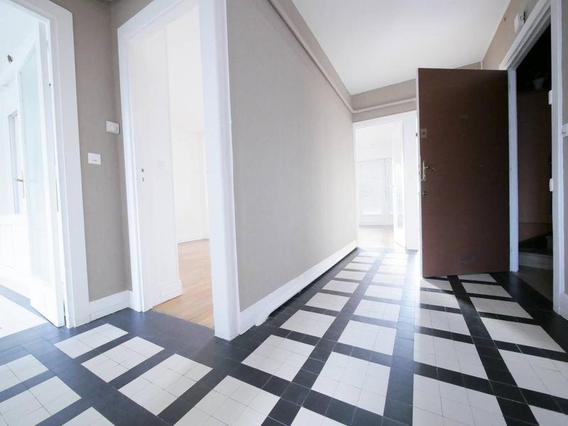 Appartement - 95 m² - 3 pièces