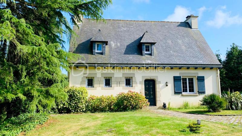 Propriété - 184 m² - 7 pièces