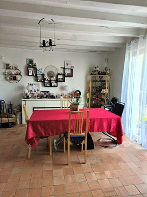 Maison - 189 m² - 8 pièces