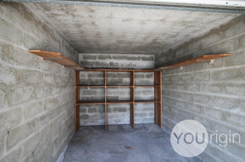 Parking / Garage - 16 m²