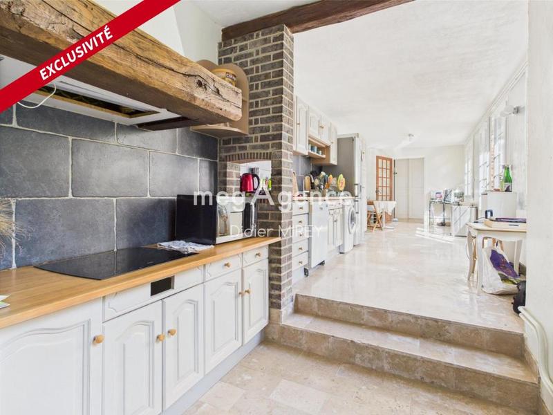 Maison de campagne - 248 m² - 9 pièces