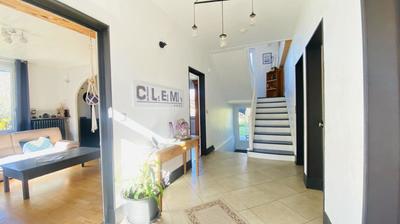 Maison - 185 m² - 6 pièces